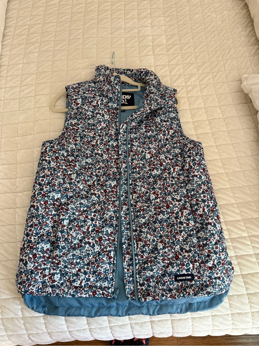 Lands' End Floral Quilted Puffer Vest - Blue, Red, White